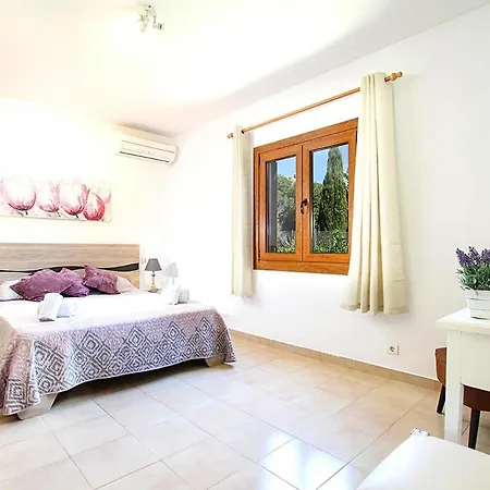 Vakantiehuis Peace And Relax At 5 Min Driving To Puerto By Renthousing