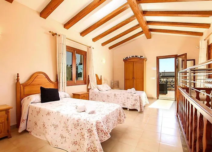 Peace And Relax At 5 Min Driving To Puerto By Renthousing Pollenca